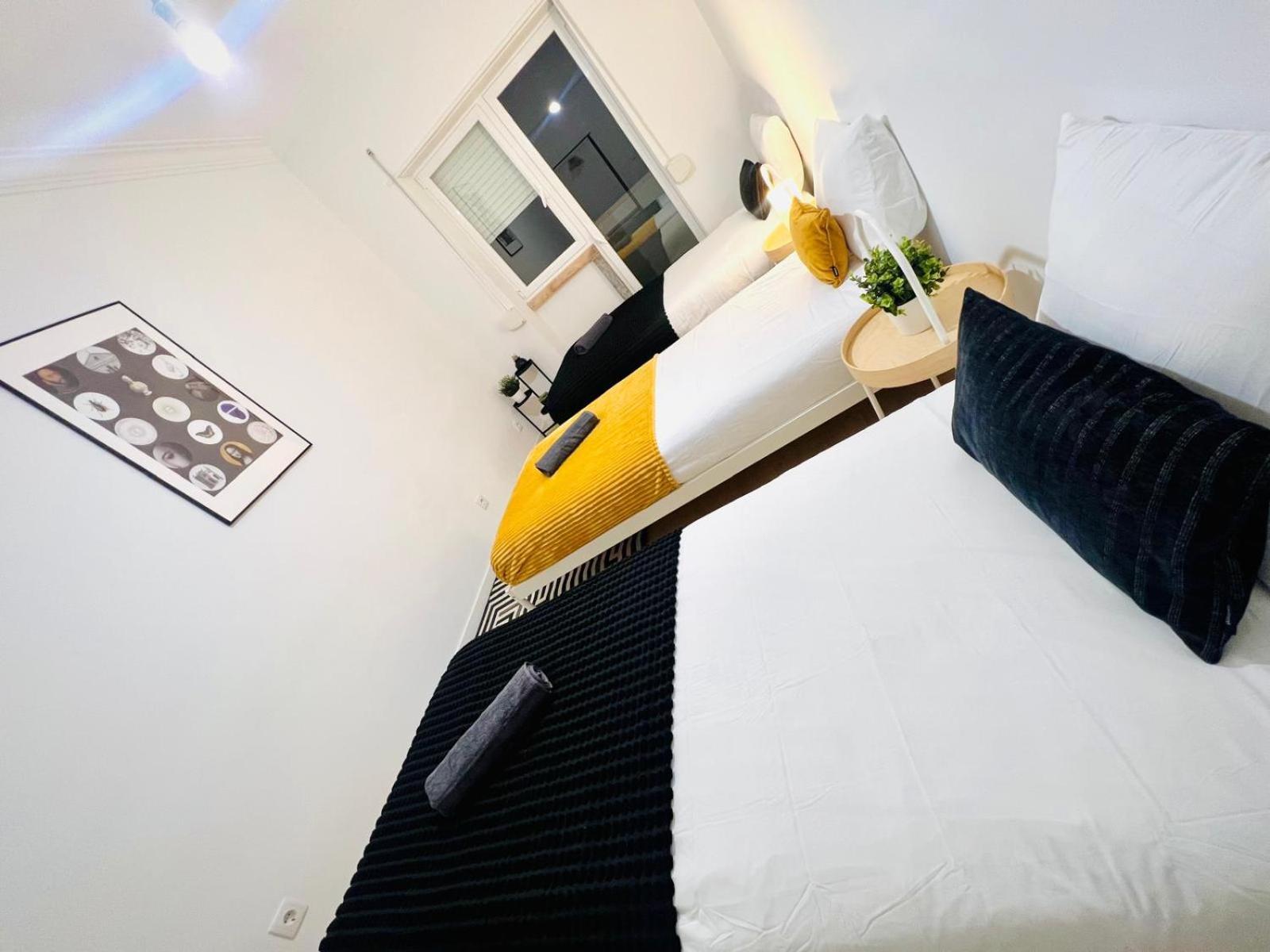 Hostal Rooms, Ideal Location For Tourists