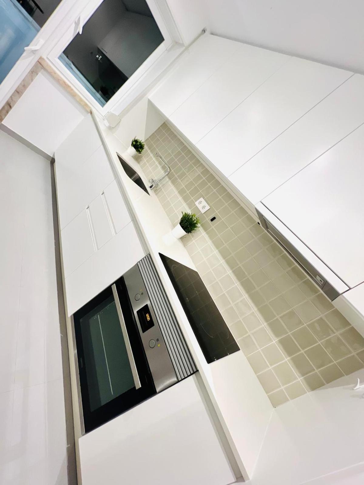 Rooms, Ideal Location For Tourists Hostal