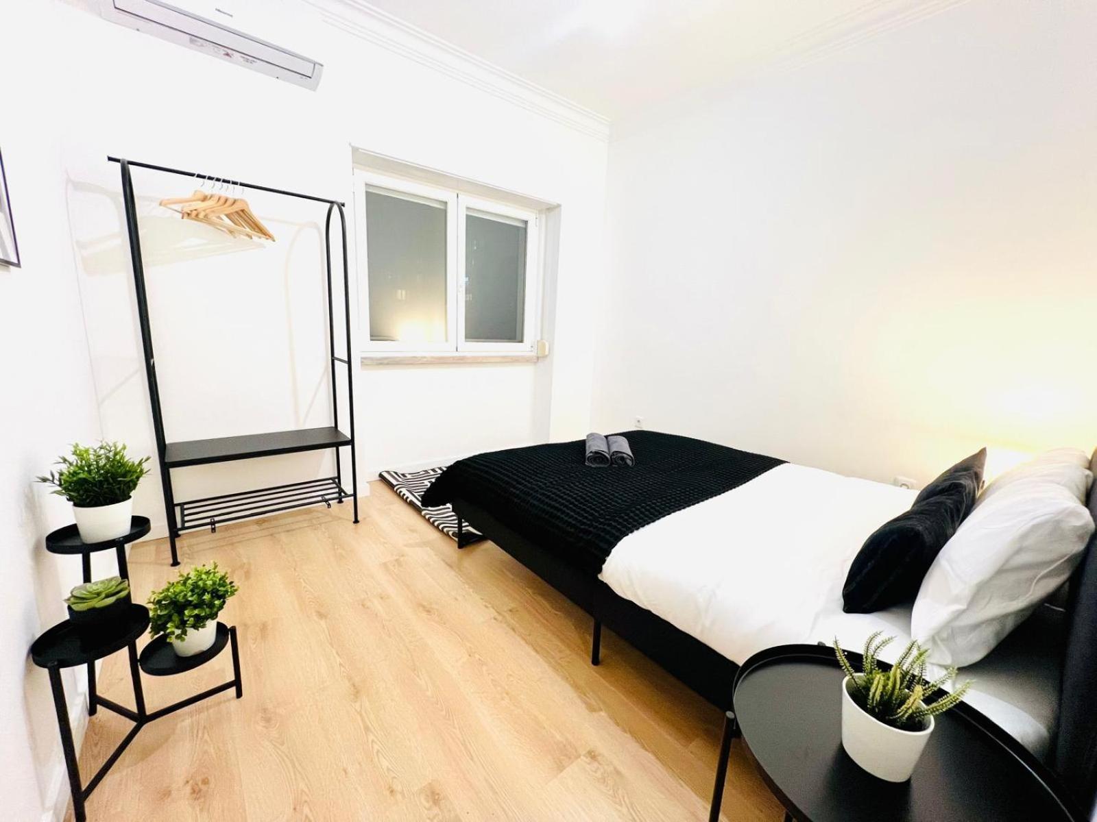 Rooms, Ideal Location For Tourists Hostel