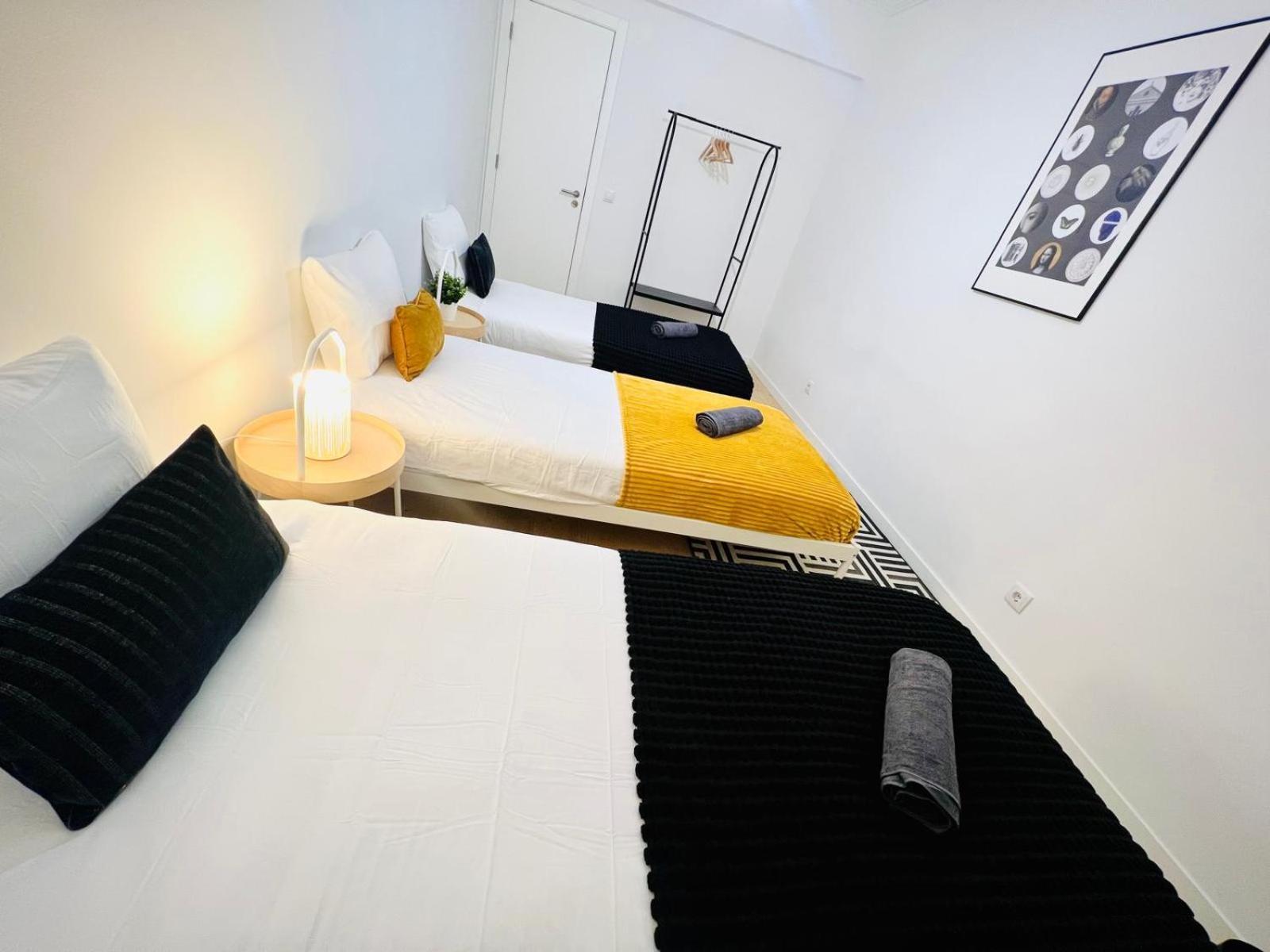 Rooms, Ideal Location For Tourists * Lisbon
