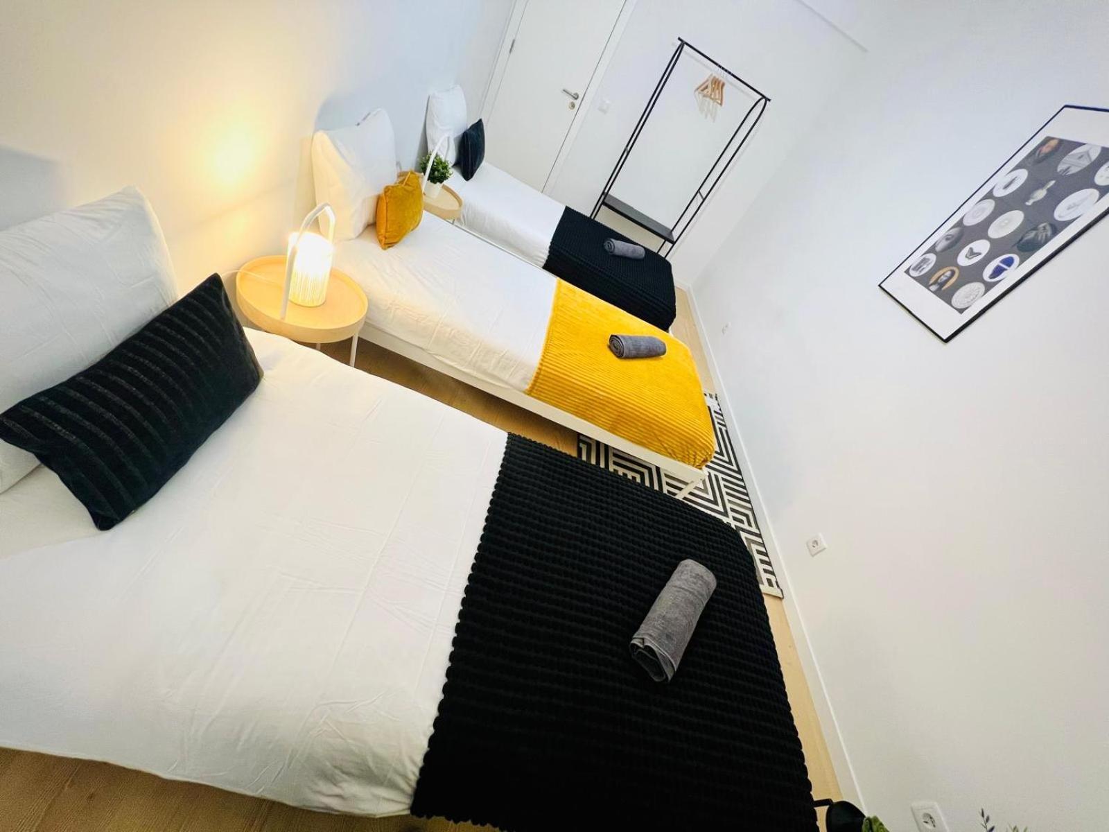 Rooms, Ideal Location For Tourists