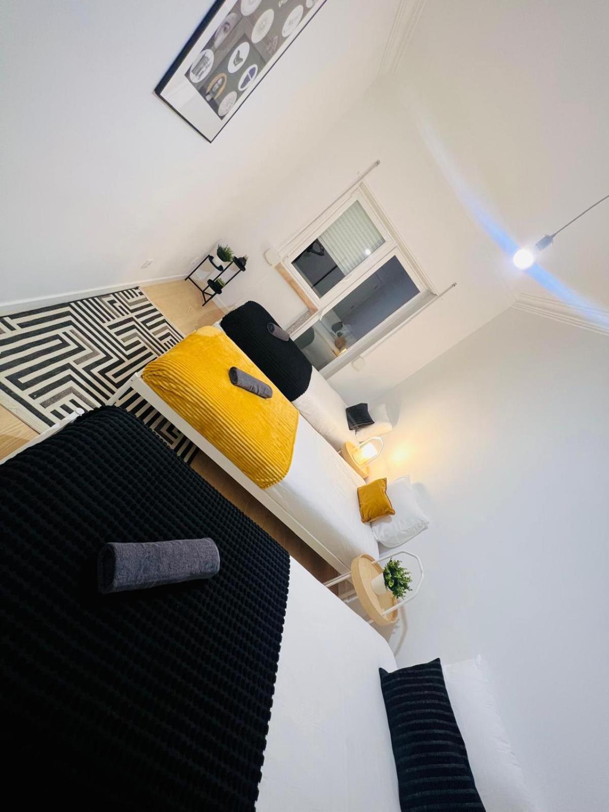 Rooms, Ideal Location For Tourists Lisbon