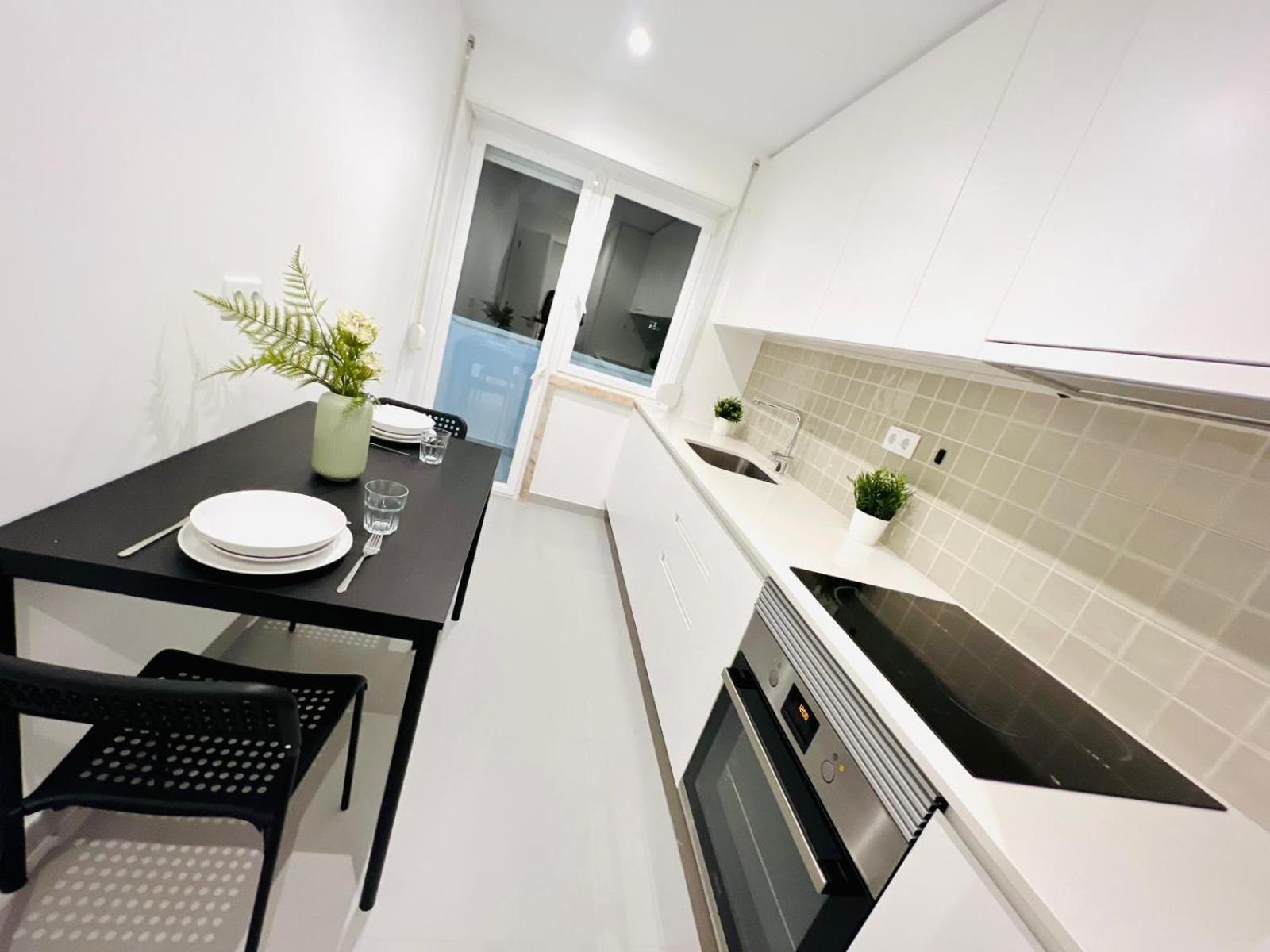 Rooms, Ideal Location For Tourists Hostel Lisbon